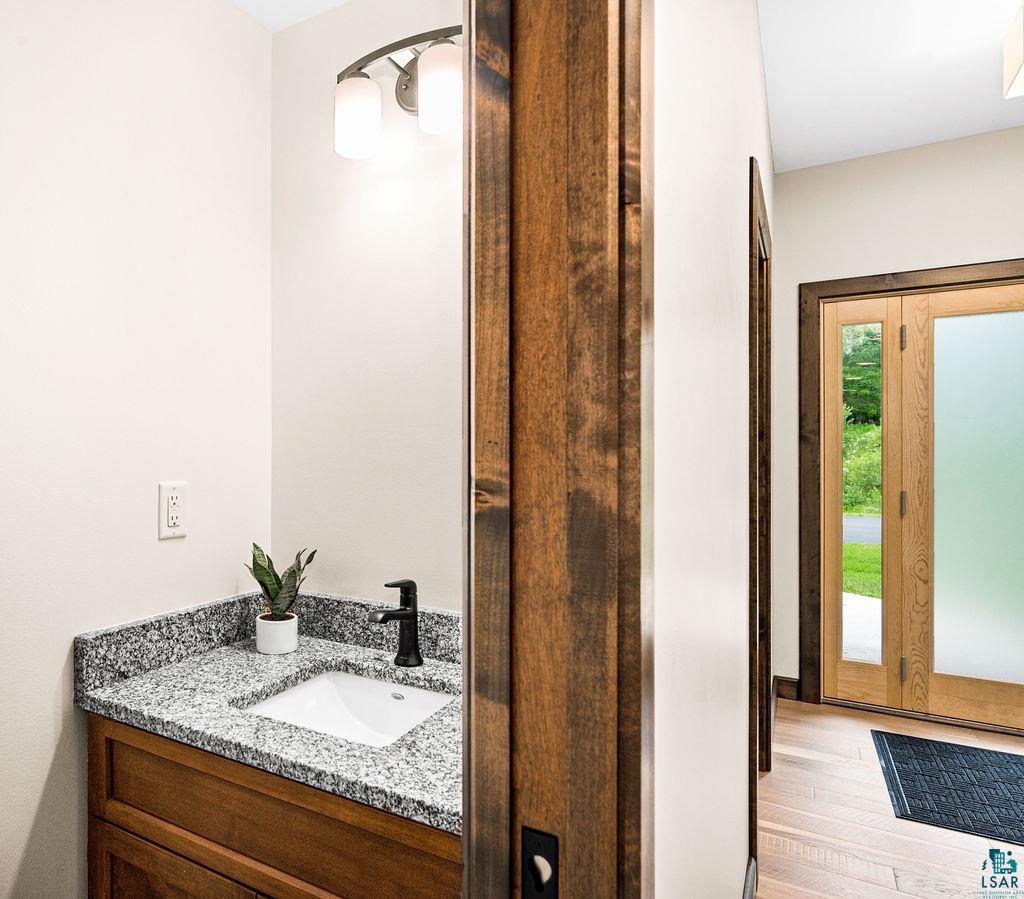 8411 Congdon Boulevard, Unit 1 Duluth, MN 55804 - Photo 26 of 35