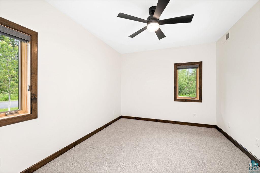 8411 Congdon Boulevard, Unit 1 Duluth, MN 55804 - Photo 29 of 35