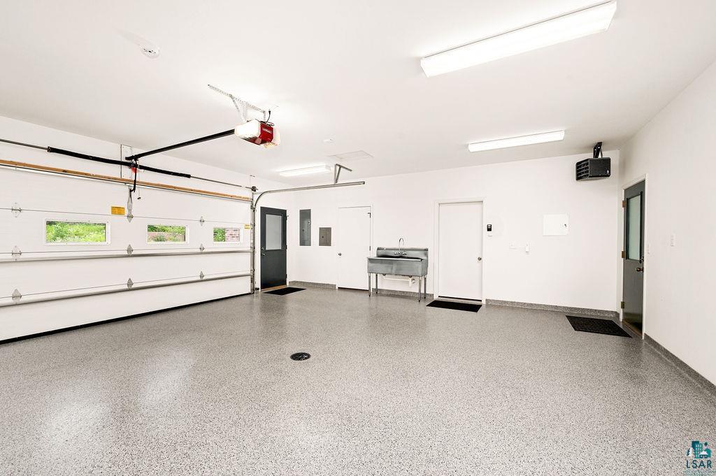 8411 Congdon Boulevard, Unit 1 Duluth, MN 55804 - Photo 34 of 35