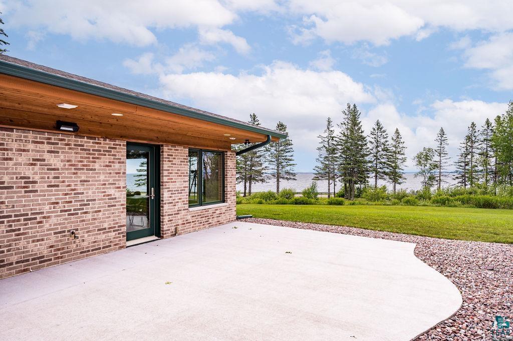 8411 Congdon Boulevard, Unit 1 Duluth, MN 55804 - Photo 7 of 35