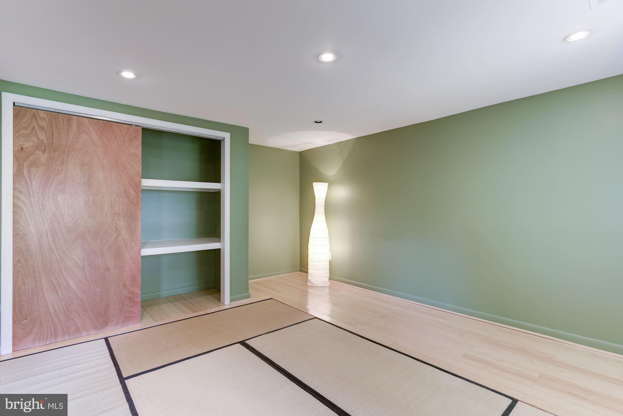 11607 Golf Course Square Reston, VA 20191 - Photo 22 of 30 Can be Bedroom or reverted if buyer desires