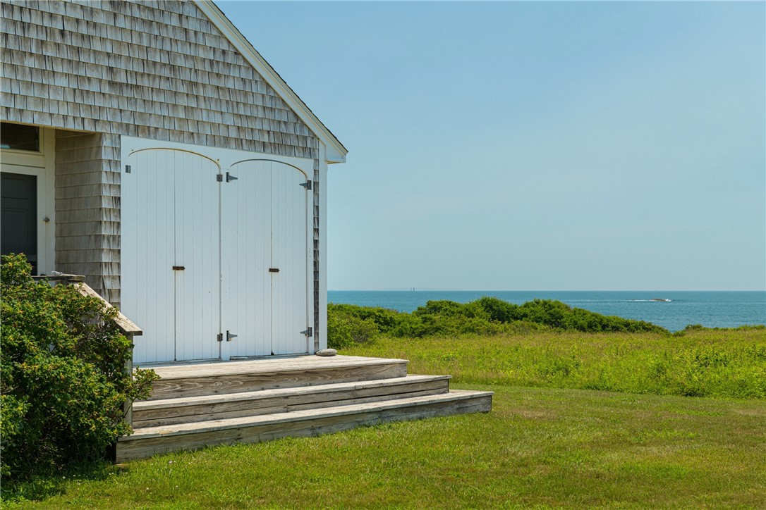 73 Quaker Hill Road Little Compton, RI 02837 - Photo 9 of 29