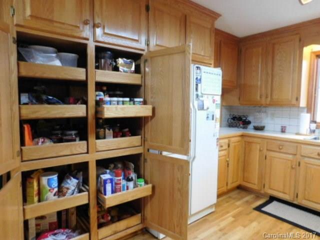 1324 Murrays Mill Road Catawba, NC 28609 - Photo 9 of 24 Gallery Image 9