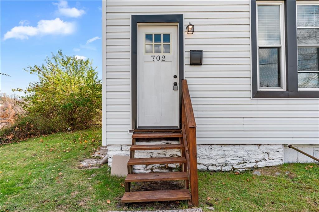 702 East 19th Avenue Homestead, PA 15120 - Photo 21 of 22