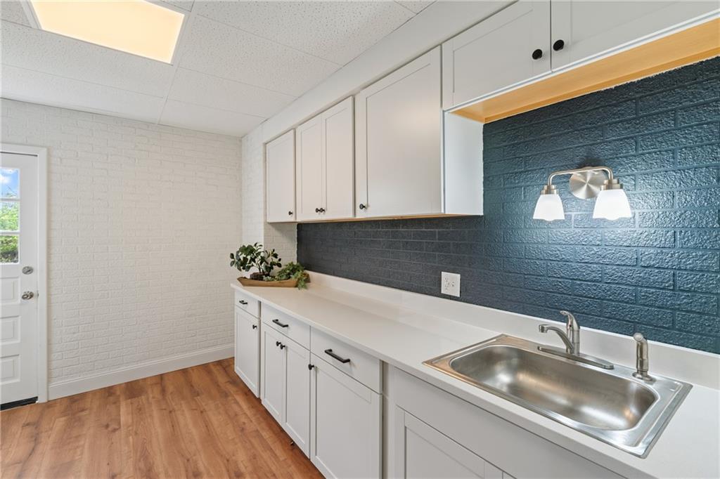 702 East 19th Avenue Homestead, PA 15120 - Photo 3 of 22