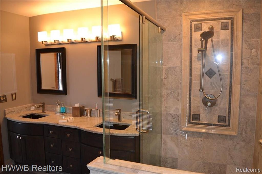 3397 Rocky Crest Drive Rochester Hills, MI 48306 - Photo 29 of 52