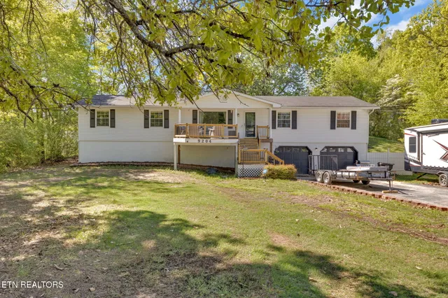 $383,000 | 9204 Chamaeleon Trail, Harrison, TN 37341