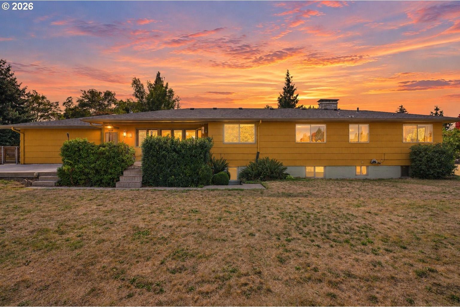 804 Northwest Sluman Road Vancouver, WA 98665 - Photo 11 of 48 Gallery Image 11
