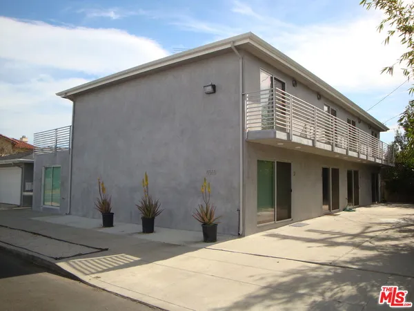$3,995 | 4515 McConnell Avenue, Unit 4, Los Angeles, CA 90066