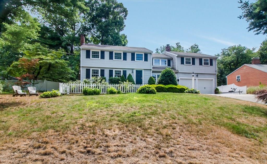 8 Pilgrim Road Hingham, MA 02043 - Photo 2 of 42 Gallery Image 2