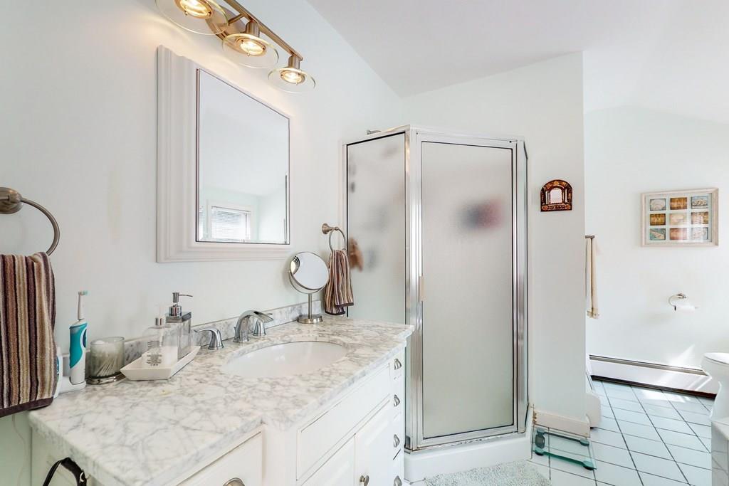 8 Pilgrim Road Hingham, MA 02043 - Photo 25 of 42 Gallery Image 25