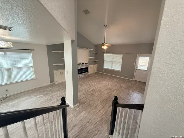 $2,100 | 238 Nesting Tree, San Antonio, TX 78253