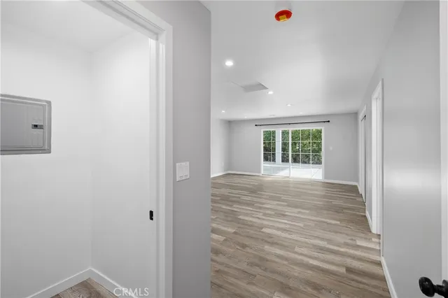 $3,500 | 19613 Lanark Street, Unit 1/4, Reseda, CA 91335