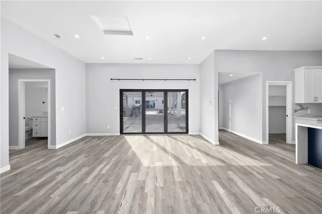 $3,500 | 19613 Lanark Street, Unit 1/4, Reseda, CA 91335