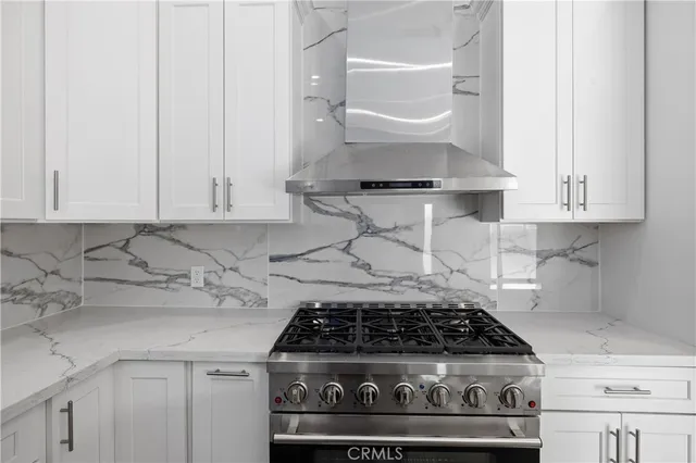 $3,500 | 19613 Lanark Street, Unit 1/4, Reseda, CA 91335