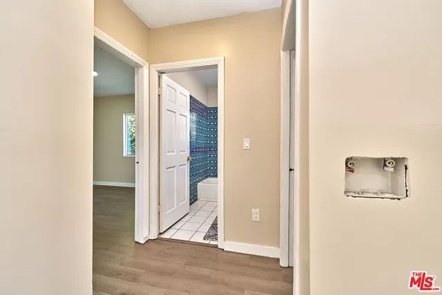 $1,445,000 | 1959 South La Salle Avenue, Los Angeles, CA 90018