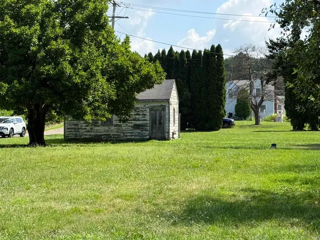 $30,000 | 311 George Street, Galien, MI 49113