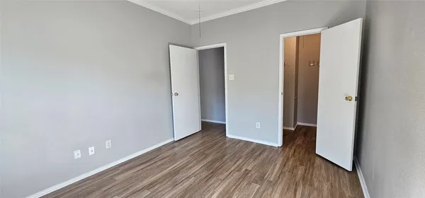 $899 | 12166 Metric Boulevard, Unit 2006, Austin, TX 78758