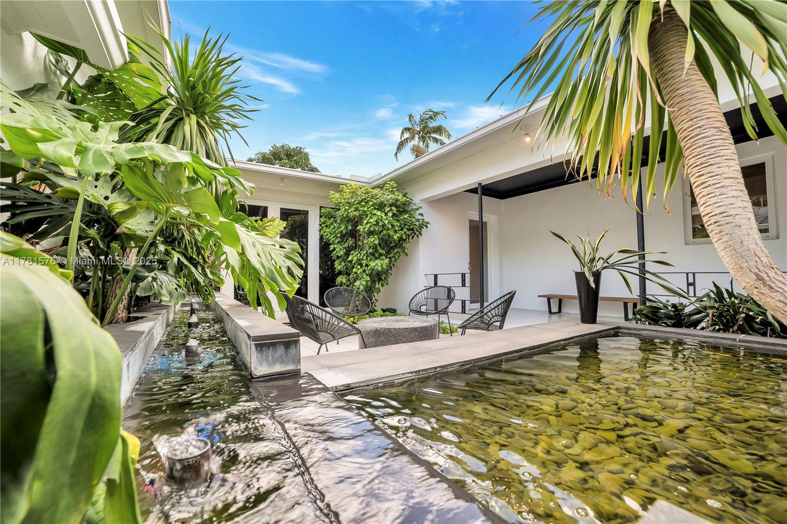4271 Alton Road Miami Beach, FL 33140 - Photo 11 of 53