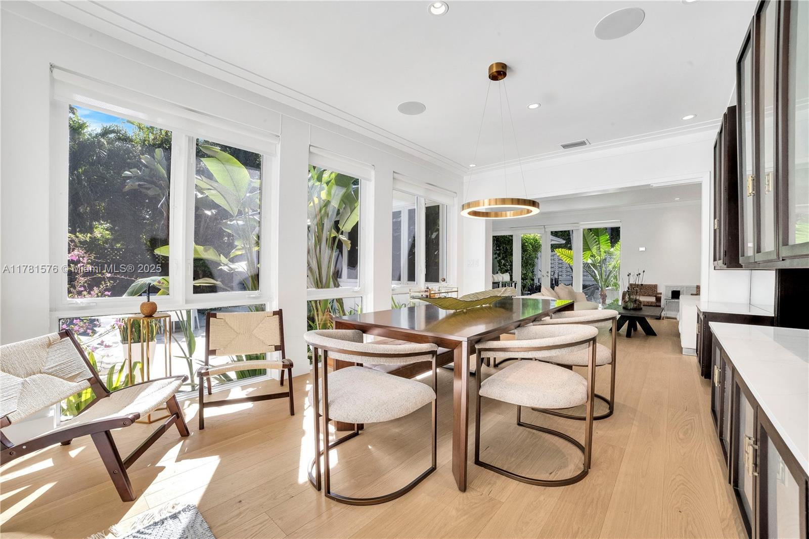 4271 Alton Road Miami Beach, FL 33140 - Photo 19 of 53