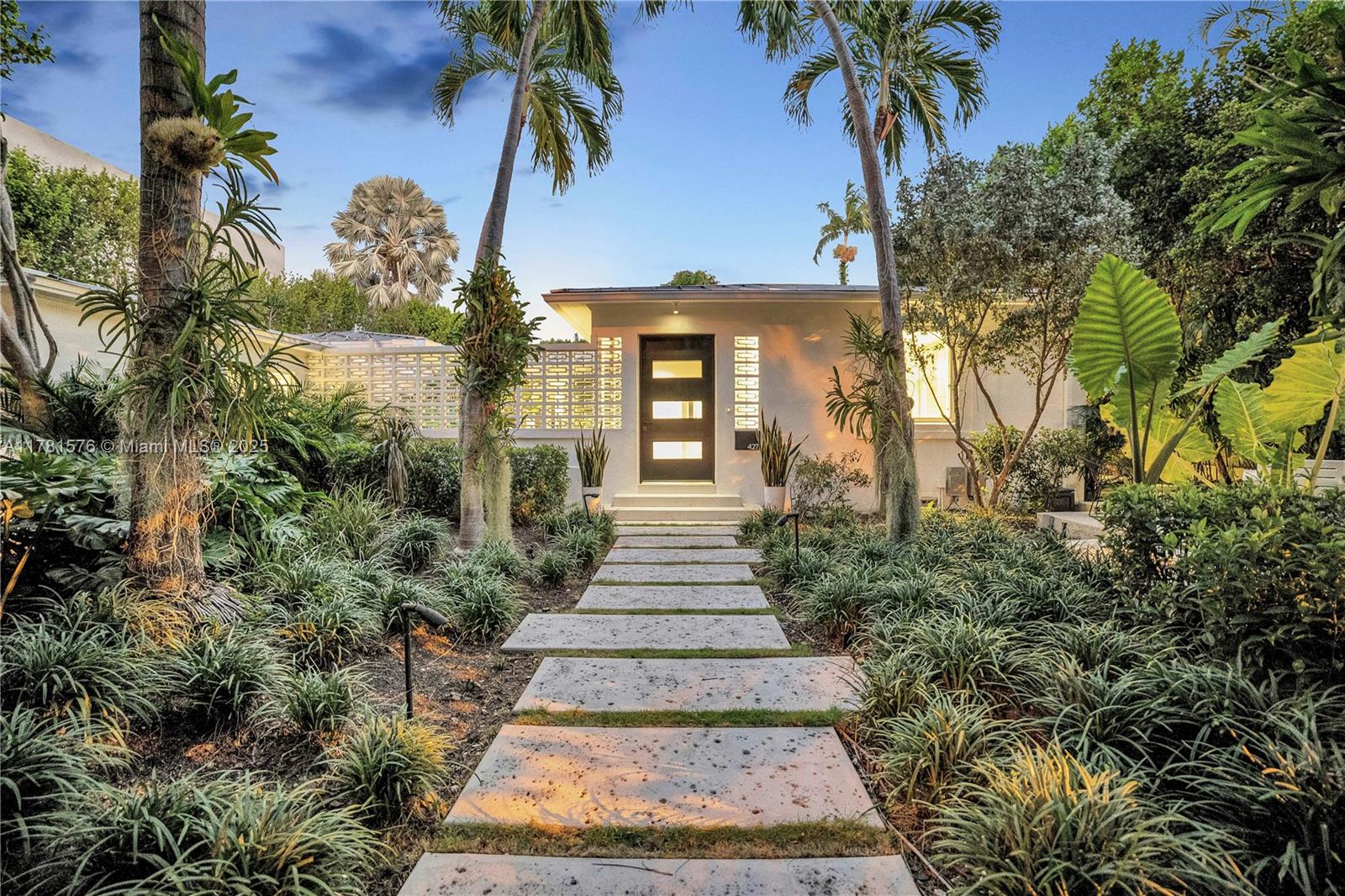 4271 Alton Road Miami Beach, FL 33140 - Photo 2 of 53