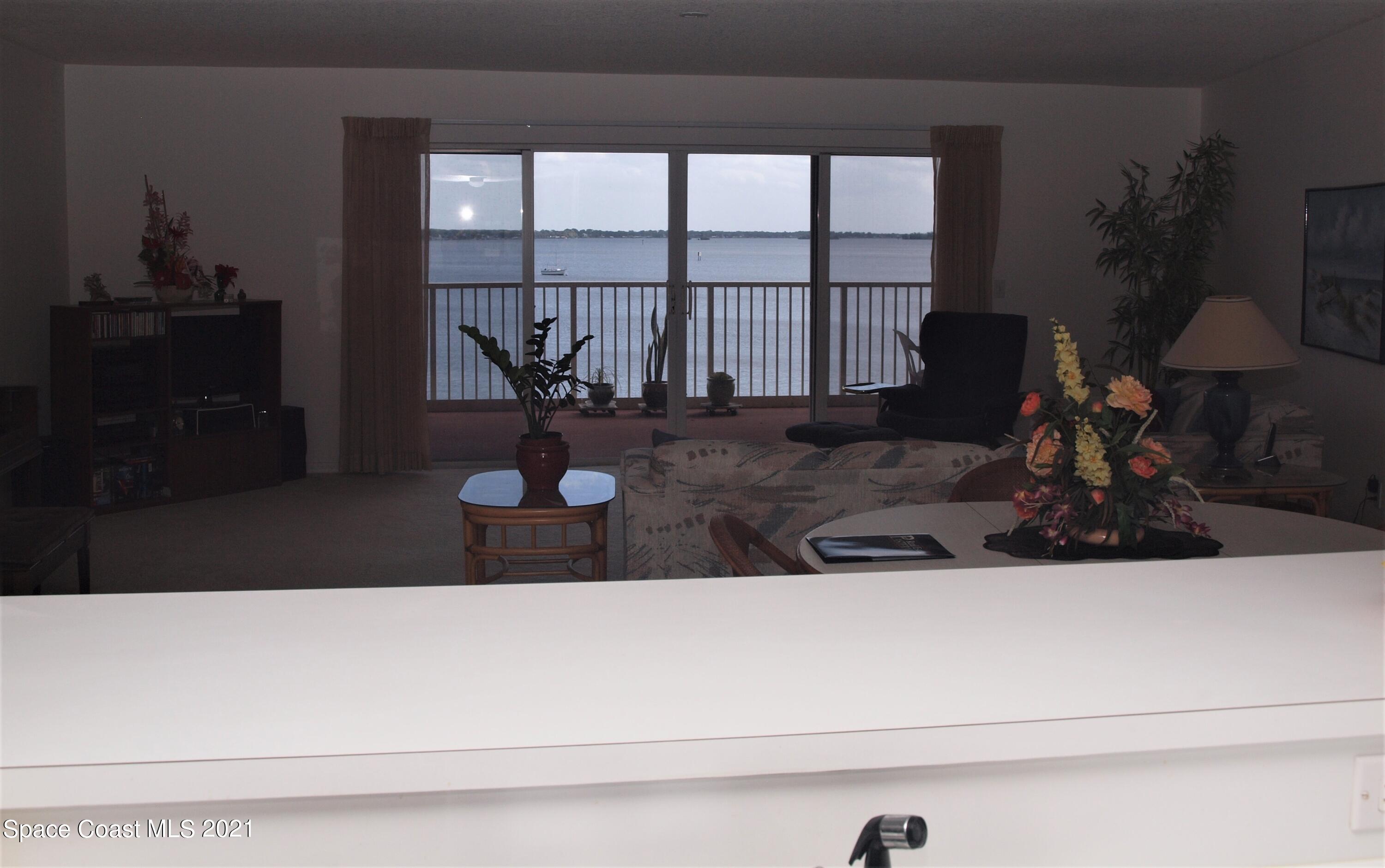 104 Riverside Drive, Unit 303 Cocoa, FL 32922 - Photo 14 of 32 P1012677