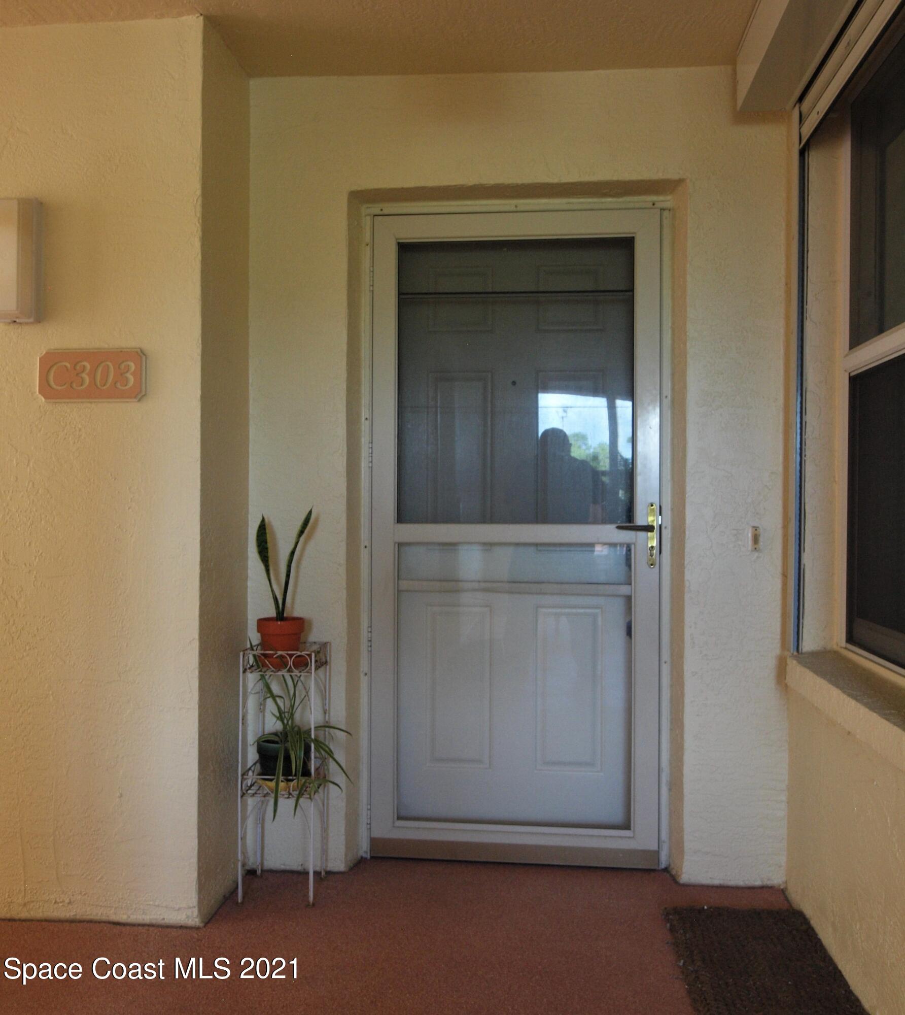 104 Riverside Drive, Unit 303 Cocoa, FL 32922 - Photo 6 of 32 P1012652