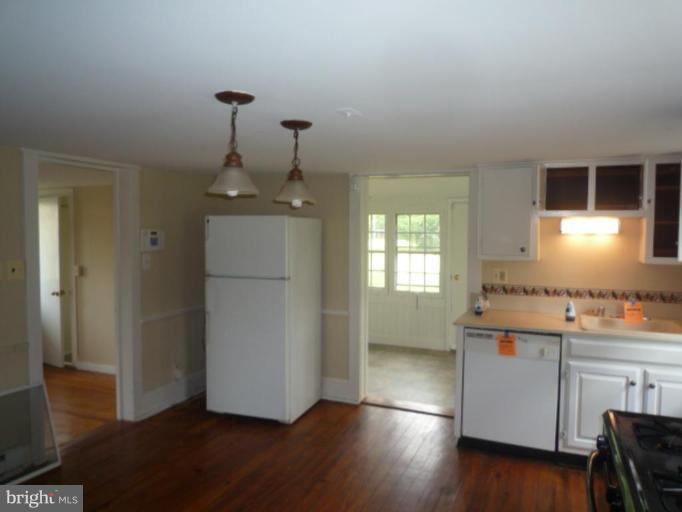 42403 Stumptown Road Leesburg, VA 20176 - Photo 6 of 17 Kitchen #2