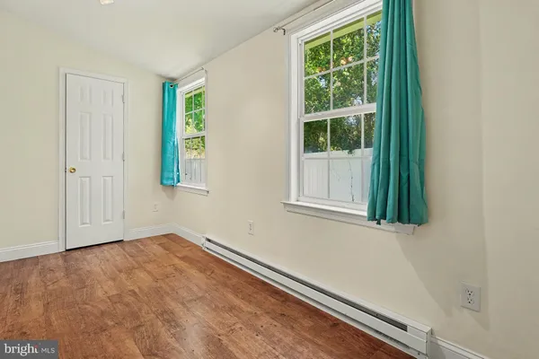 $1,800 | 504 West Pothouse Road, Phoenixville, PA 19460