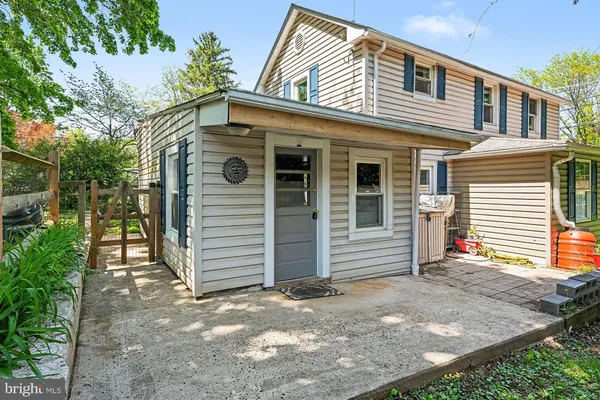 $1,800 | 504 West Pothouse Road, Phoenixville, PA 19460