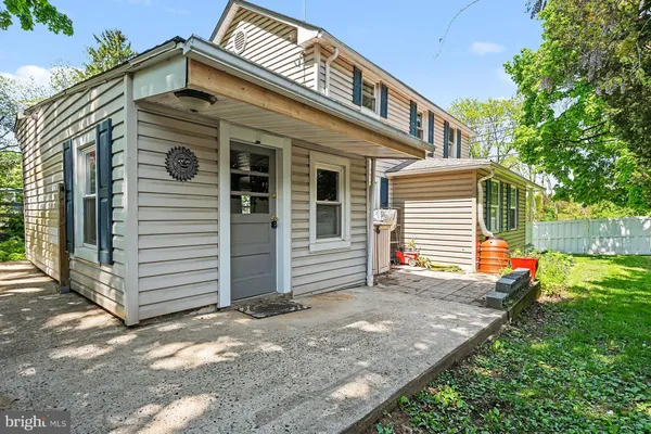 $1,800 | 504 West Pothouse Road, Phoenixville, PA 19460