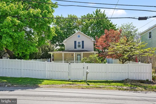 $1,800 | 504 West Pothouse Road, Phoenixville, PA 19460