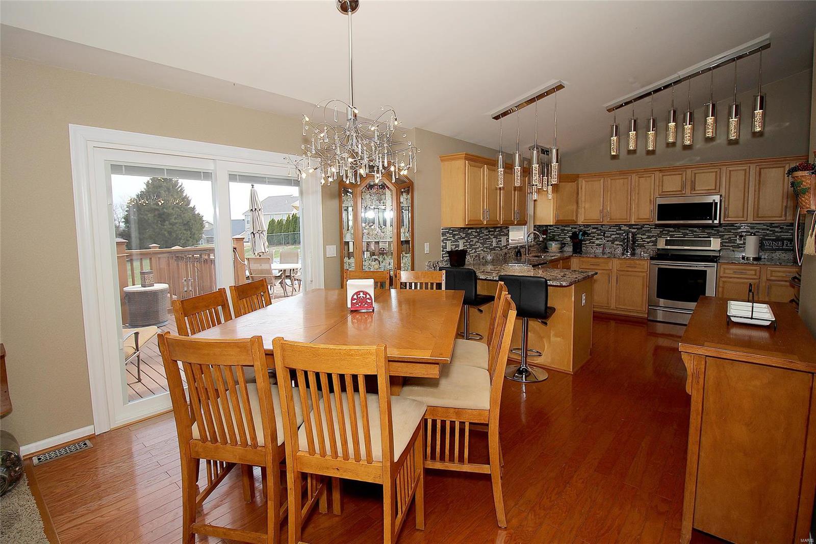 454 Magoffin Road St. Louis, MO 63129 - Photo 8 of 59 Gallery Image 8
