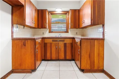 $310,000 | 739 Helios Avenue, Metairie, LA 70005