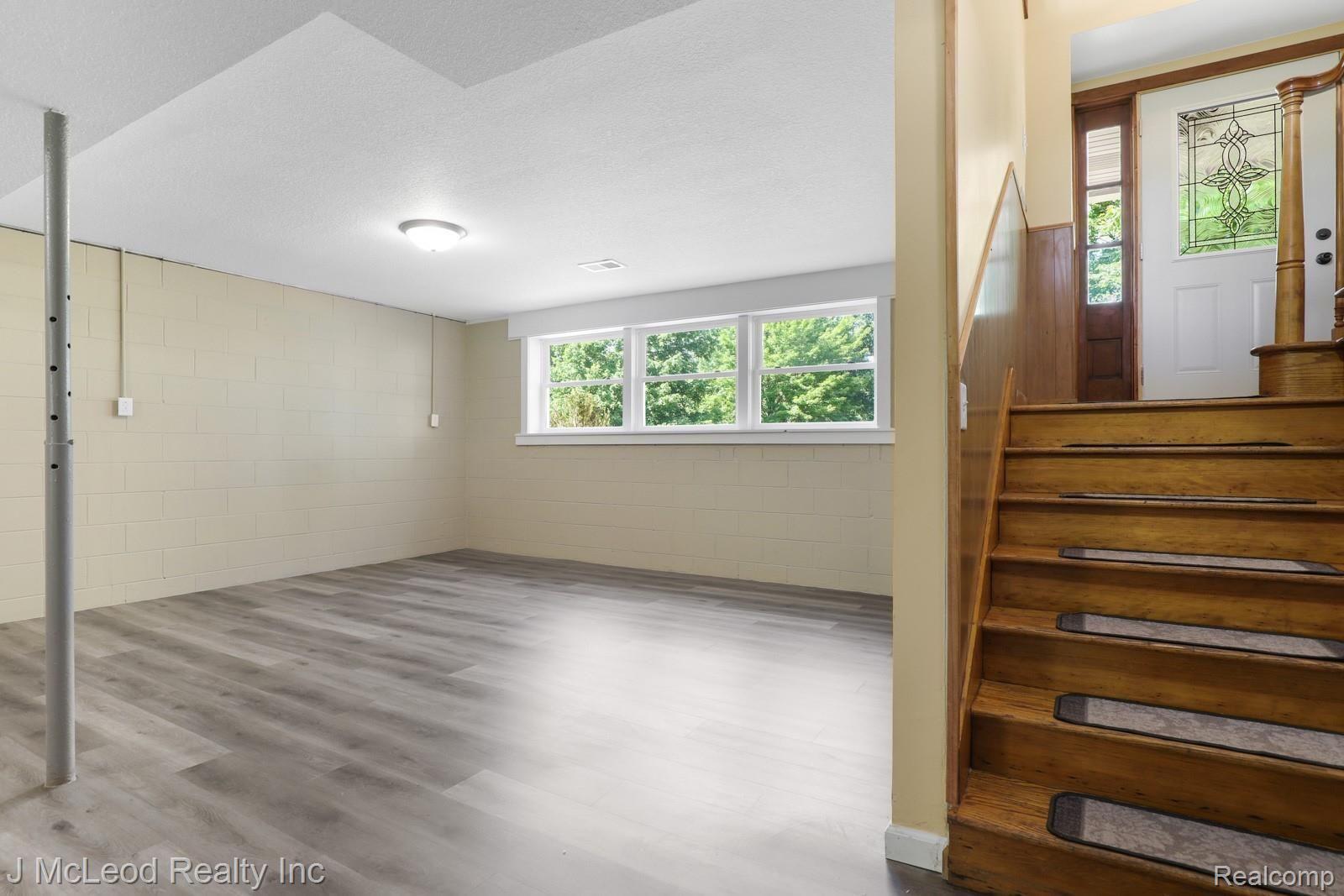 6851 Sheridan Road Vassar, MI 48768 - Photo 28 of 51 6851 Sheridan Vassar -28.jpg