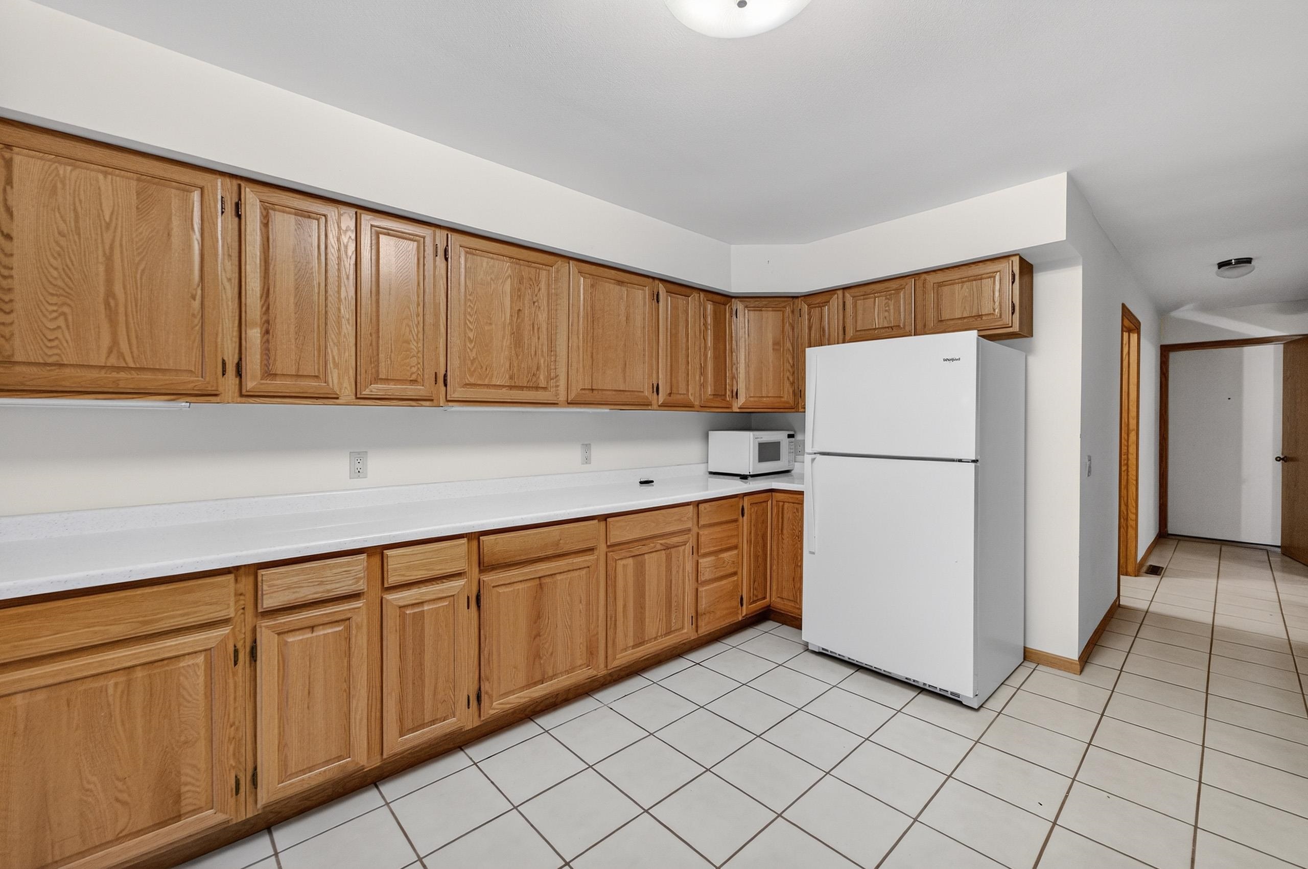 1214-1216 North High Point Road Middleton, WI 53562 - Photo 14 of 32