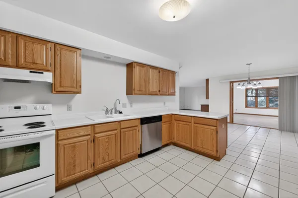 $960,000 | 1214-1216 North High Point Road, Middleton, WI 53562