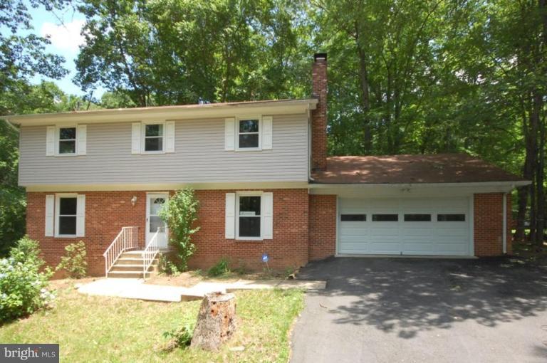 8075 Stillbrooke Road Manassas, VA 20112 - Photo 1 of 5 Exterior (Main)