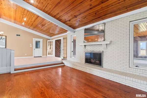 $450,000 | 2784 Hilltop Road, Springfield, IL 62712