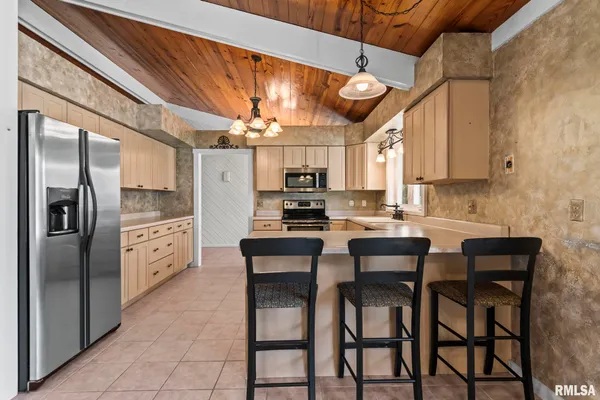 $450,000 | 2784 Hilltop Road, Springfield, IL 62712