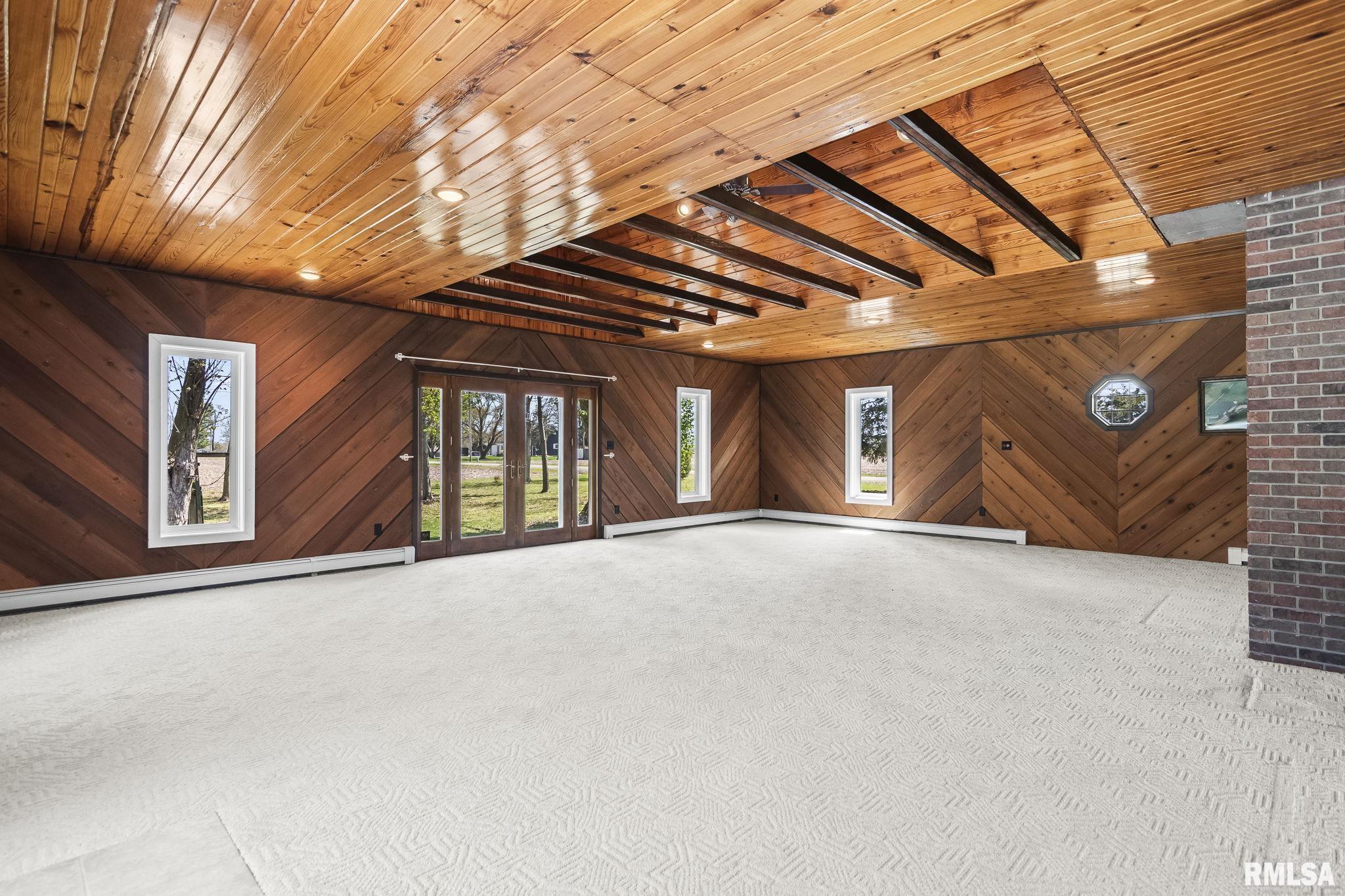 2784 Hilltop Road Springfield, IL 62712 - Photo 22 of 67