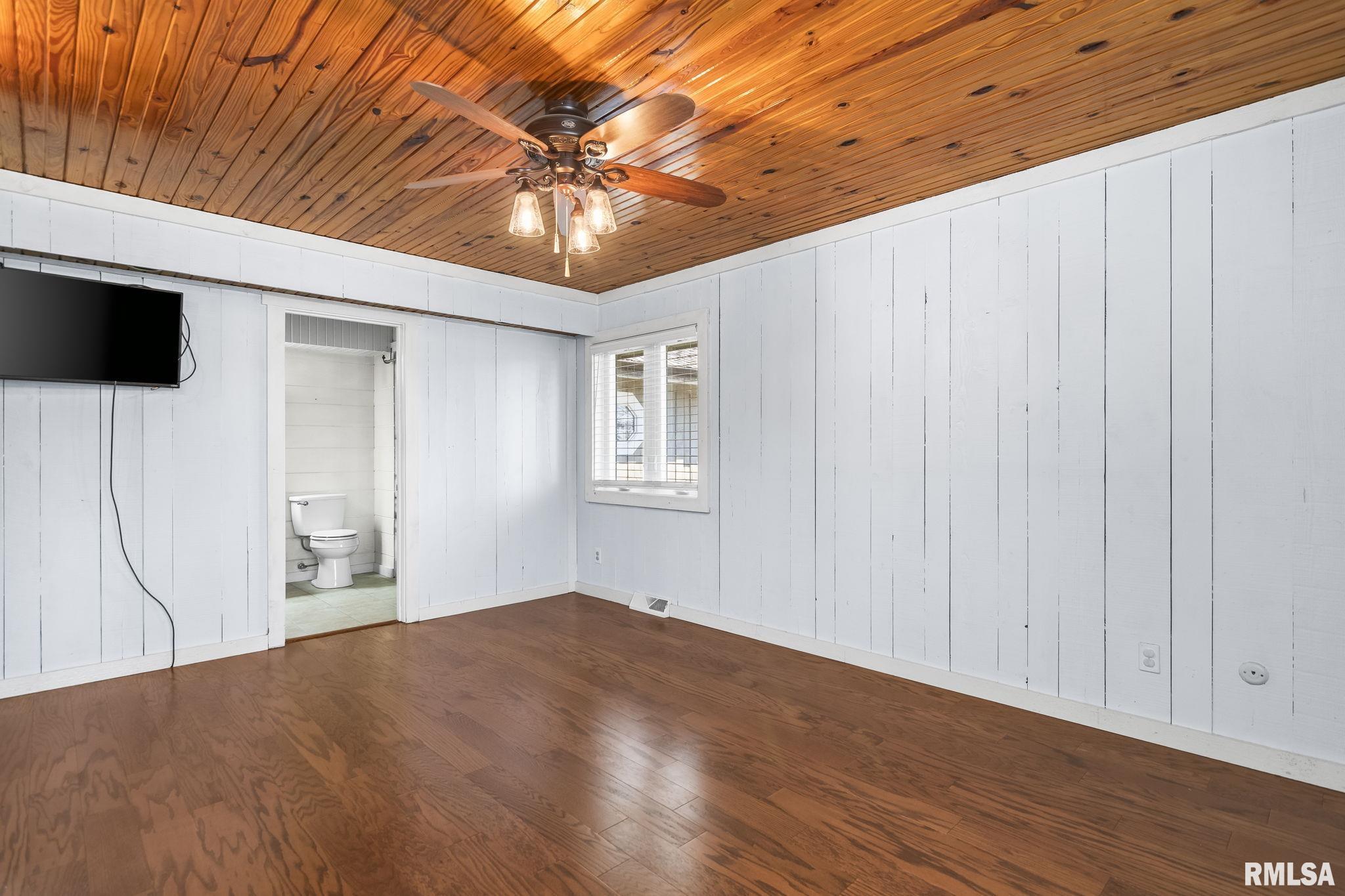 2784 Hilltop Road Springfield, IL 62712 - Photo 26 of 67