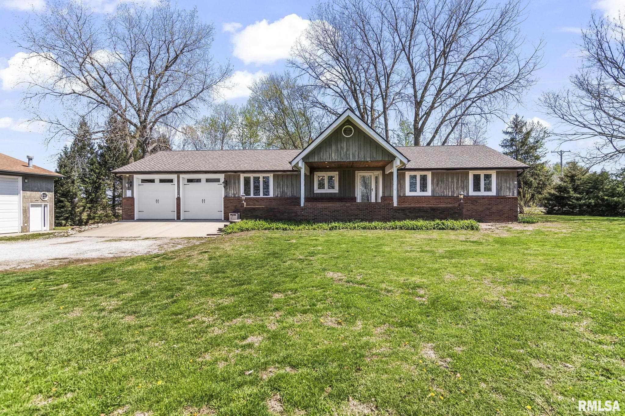 2784 Hilltop Road Springfield, IL 62712 - Photo 3 of 67