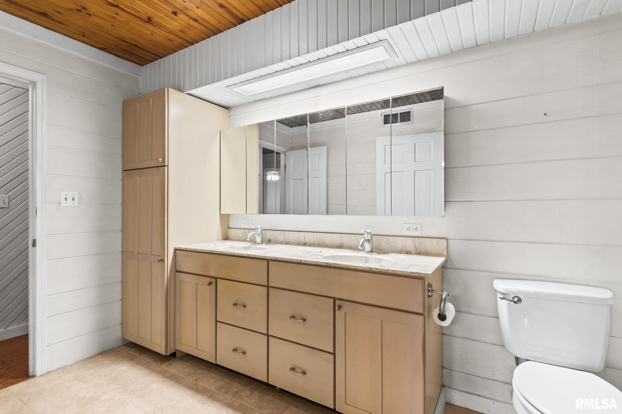 2784 Hilltop Road Springfield, IL 62712 - Photo 32 of 67