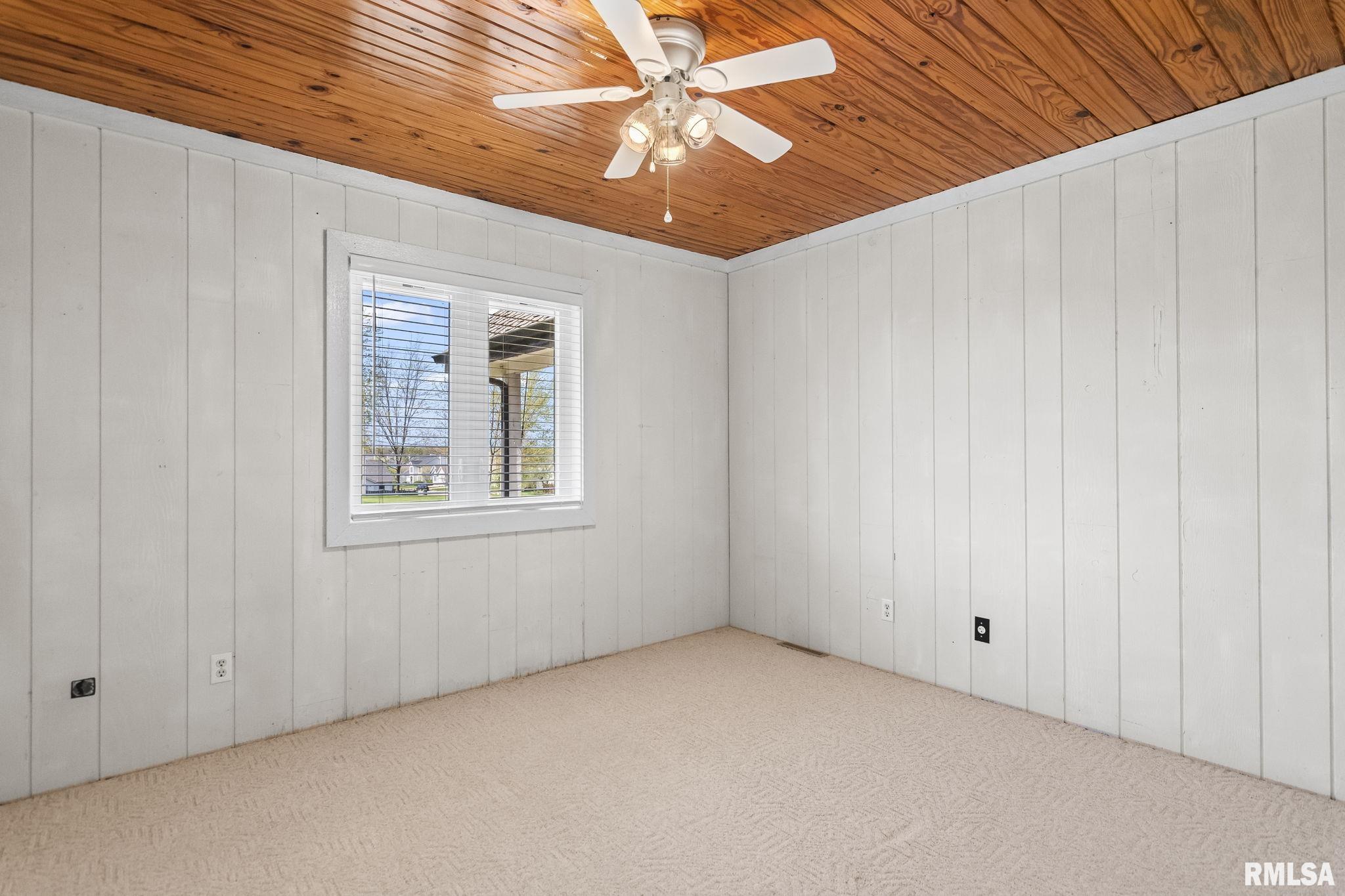 2784 Hilltop Road Springfield, IL 62712 - Photo 38 of 67