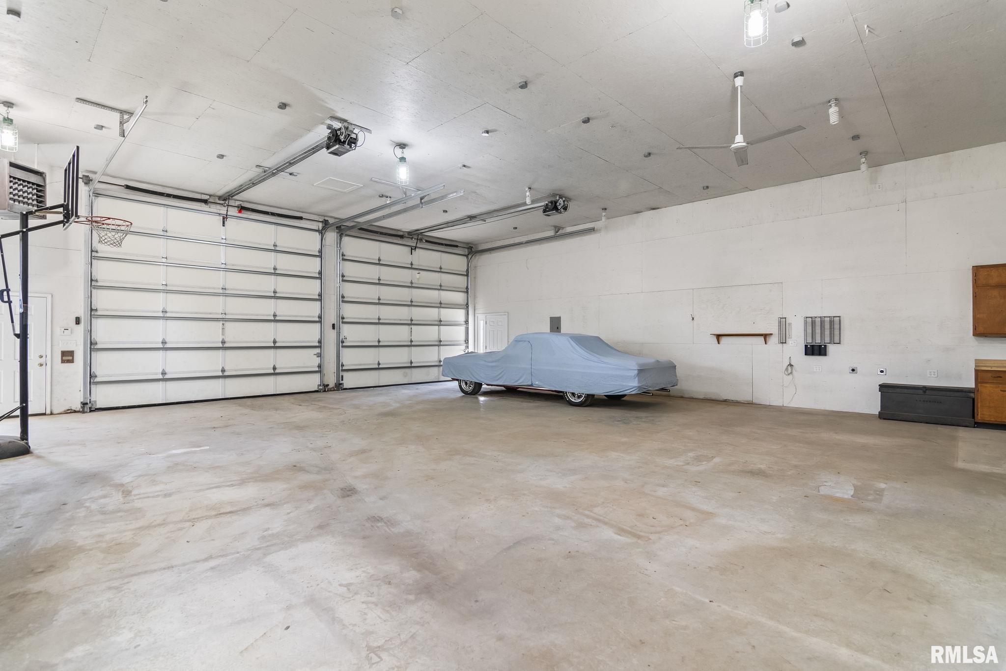 2784 Hilltop Road Springfield, IL 62712 - Photo 54 of 67