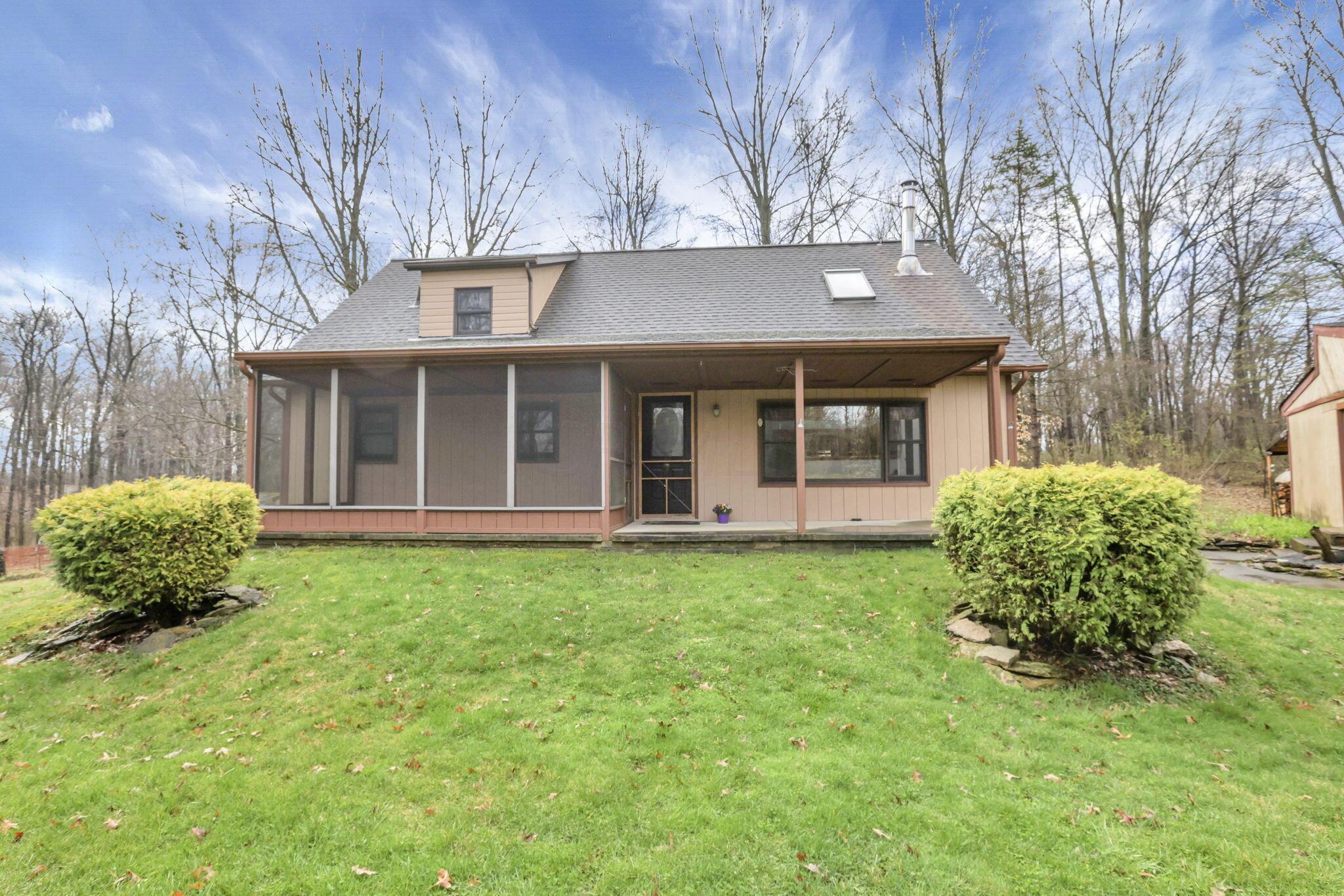 10871 Miller Road Northwest Johnstown, OH 43031 - Photo 2 of 49 2-web-or-mls-0V3A2082