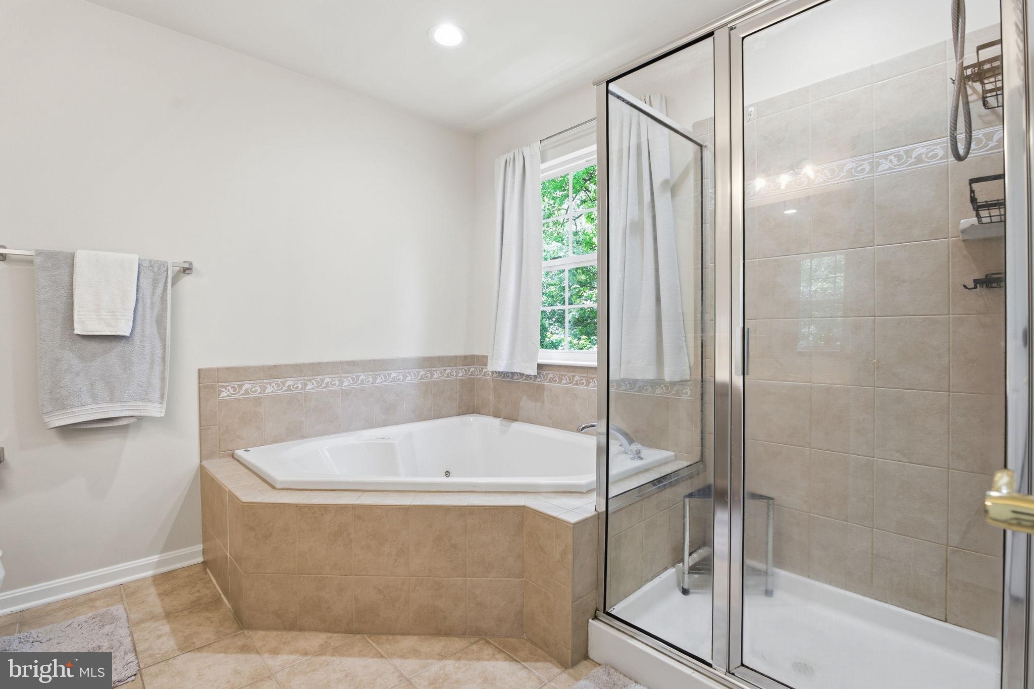 800 Rustic Court Perryville, MD 21903 - Photo 26 of 35 a bathroom with a bathtub and shower
