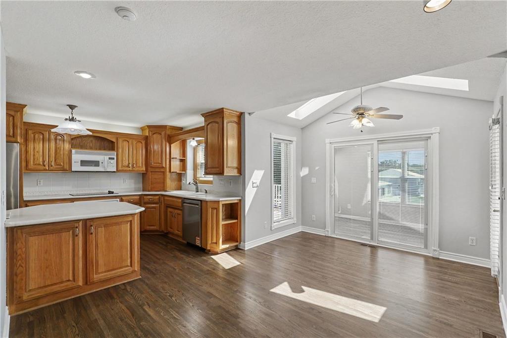 903 Doc Henry Road Greenwood, MO 64034 - Photo 10 of 71 Gallery Image 10