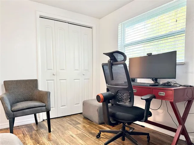 $470,000 | 1004 Lake Charles Circle, Lutz, FL 33548